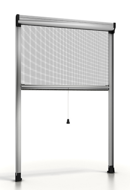 Moustiquaire à ressort sur mesure installée sur une fenêtre basculante